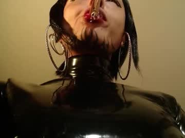 Missanarky Chaturbate stream image from August 08, 2025