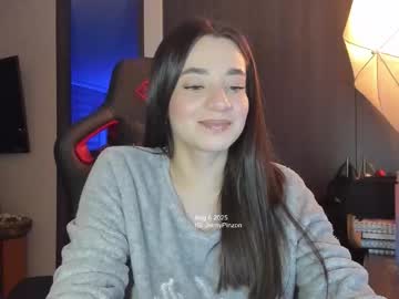 Julidavila Chaturbate stream image from August 09, 2025
