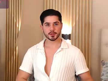 Andrewdenson Chaturbate stream image from August 09, 2025