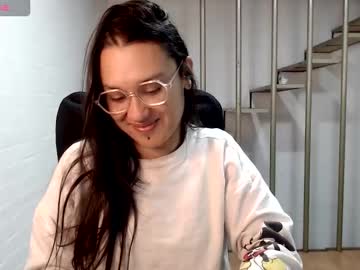 Beckdymon Chaturbate stream image from August 09, 2025