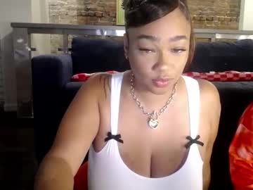 Mfchoneybusty Chaturbate stream image from August 09, 2025