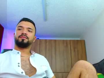 Hotmathewv Chaturbate stream image from August 09, 2025