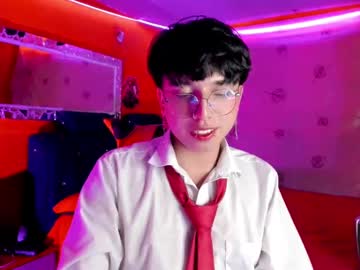 Angellonfire Chaturbate stream image from August 09, 2025