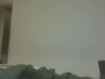 Caravibugue Chaturbate stream image from August 09, 2025