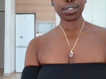 Madamindigo Chaturbate stream image from August 09, 2025