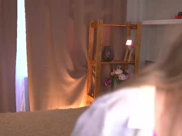 Red_Bead Chaturbate stream image from August 09, 2025