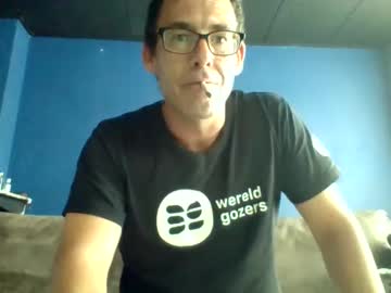 Handsomeguy4ever Chaturbate stream image from August 09, 2025