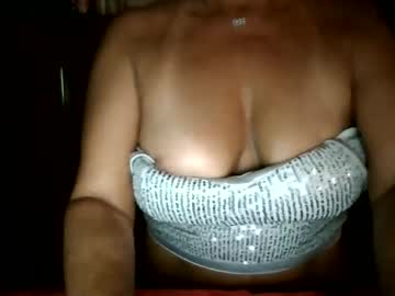 Oghotblonde33 Chaturbate stream image from August 09, 2025