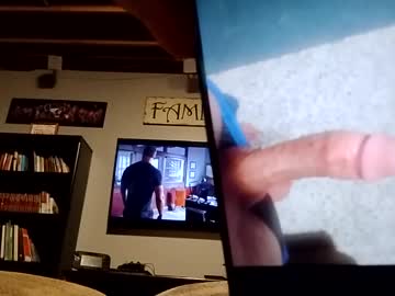 Dddgamerddd Chaturbate stream image from August 09, 2025