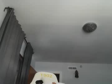 Sexbrute Chaturbate stream image from August 09, 2025