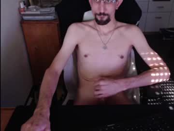 Dermattes Chaturbate stream image from August 09, 2025
