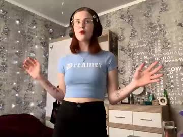 Kathlenewuolle Chaturbate stream image from August 09, 2025