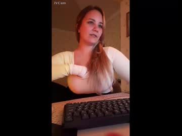Candicage Chaturbate stream image from August 09, 2025