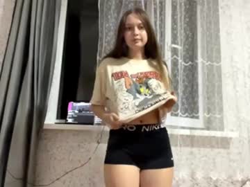 Evonnesilvestre Chaturbate stream image from August 09, 2025
