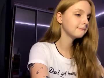 Jongpaleaae Chaturbate stream image from August 09, 2025