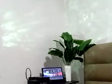 Miapasita Chaturbate stream image from August 09, 2025