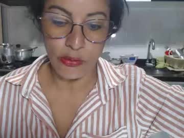 Kattleyagray Chaturbate stream image from August 09, 2025