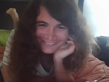 Lilylustwell Chaturbate stream image from August 09, 2025