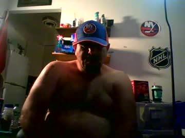Nyisles00 Chaturbate stream image from August 09, 2025
