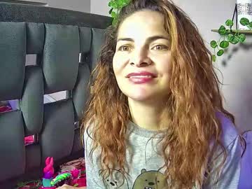 _Antonellaruselle Chaturbate stream image from August 09, 2025