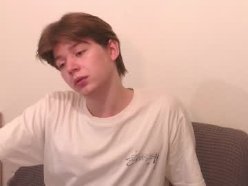 Ausxuw Chaturbate stream image from August 09, 2025