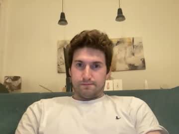 Harrywhoreboy Chaturbate stream image from August 09, 2025