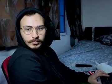 Camiloex Chaturbate stream image from August 09, 2025