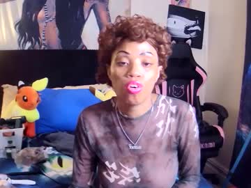 Hottiefreckles Chaturbate stream image from August 10, 2025