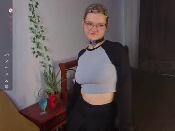 Odelynafarthing Chaturbate stream image from August 10, 2025