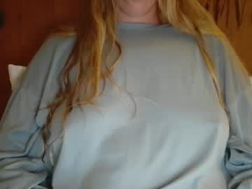 Barbiedoll713 Chaturbate stream image from August 10, 2025
