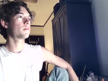 Thegallerymale Chaturbate stream image from August 10, 2025