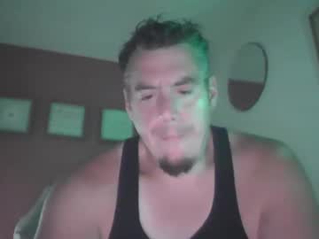 Hungtonyinny Chaturbate stream image from August 10, 2025