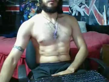 Trizquelmen Chaturbate stream image from August 10, 2025