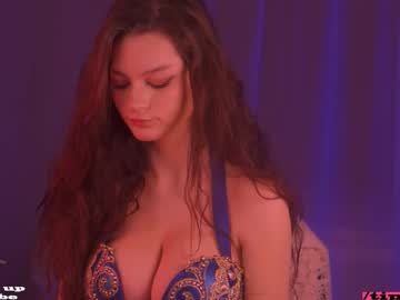 Lorienn Chaturbate stream image from August 10, 2025