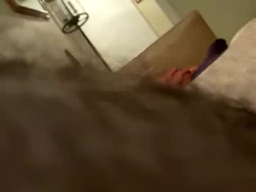 Johnny235813 Chaturbate stream image from August 10, 2025