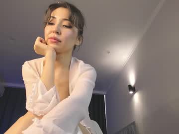 Devaivy Chaturbate stream image from August 10, 2025
