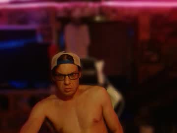 Randommister420 Chaturbate stream image from August 10, 2025