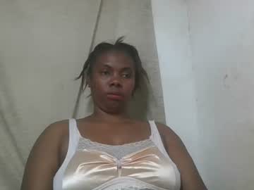 Nnodyy Chaturbate stream image from August 10, 2025