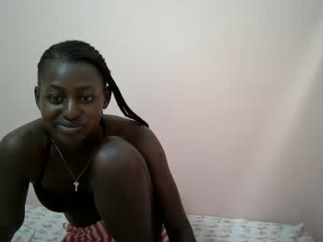 Therry_Heart Chaturbate stream image from August 10, 2025