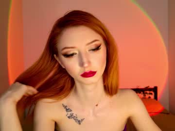Viaress Chaturbate stream image from August 10, 2025