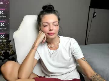 Mariella__Adams Chaturbate stream image from August 10, 2025
