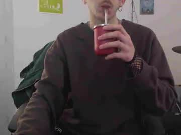 Myngus Chaturbate stream image from August 10, 2025