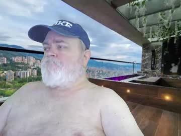 Bear4muscle Chaturbate stream image from August 10, 2025