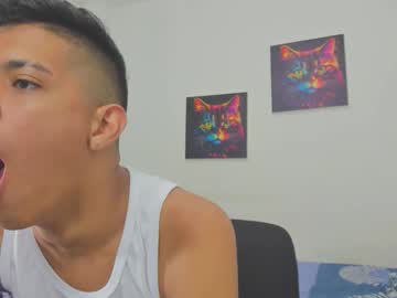 Chico_Sexy00 Chaturbate stream image from August 10, 2025