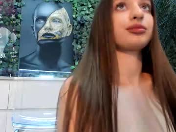 Anyssia_ Chaturbate stream image from August 10, 2025