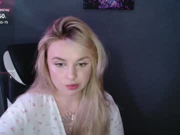 Angelicablanch Chaturbate stream image from August 10, 2025