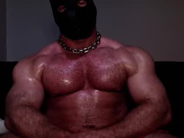 Curiousmuscleboy Chaturbate stream image from August 10, 2025