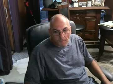 Johnniesub Chaturbate stream image from August 11, 2025