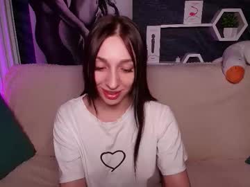Sheillawood Chaturbate stream image from August 11, 2025