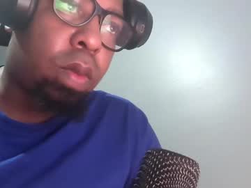 Zen13_ Chaturbate stream image from August 11, 2025